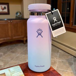 NWT Hydro Flask in Aurora Ombre (Limited Edition)  32 Oz Wide Mouth Water Bottle